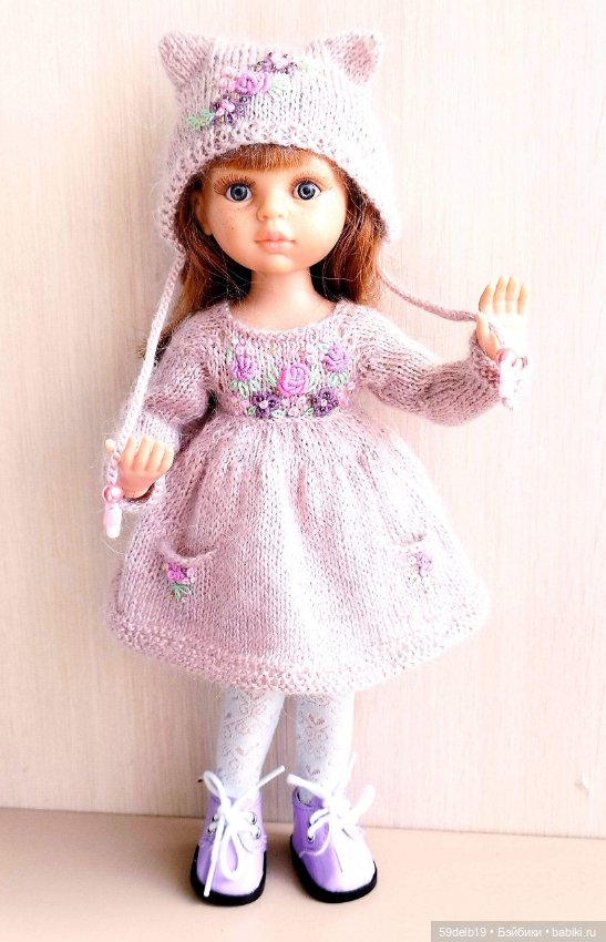 Платье и шапочка из мохера с вышивкой для куклы паола рейна (фото 2)
