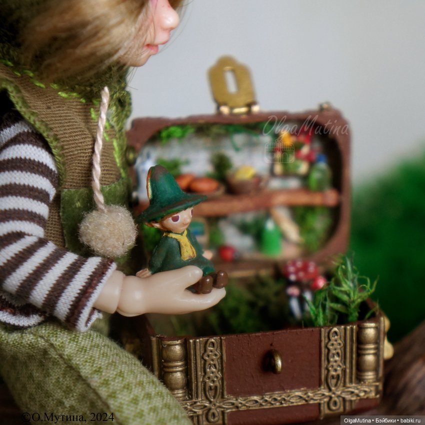 Сундучок-полянка для крохотных мишек и кукол ростом до 1.5 см (фото 3)