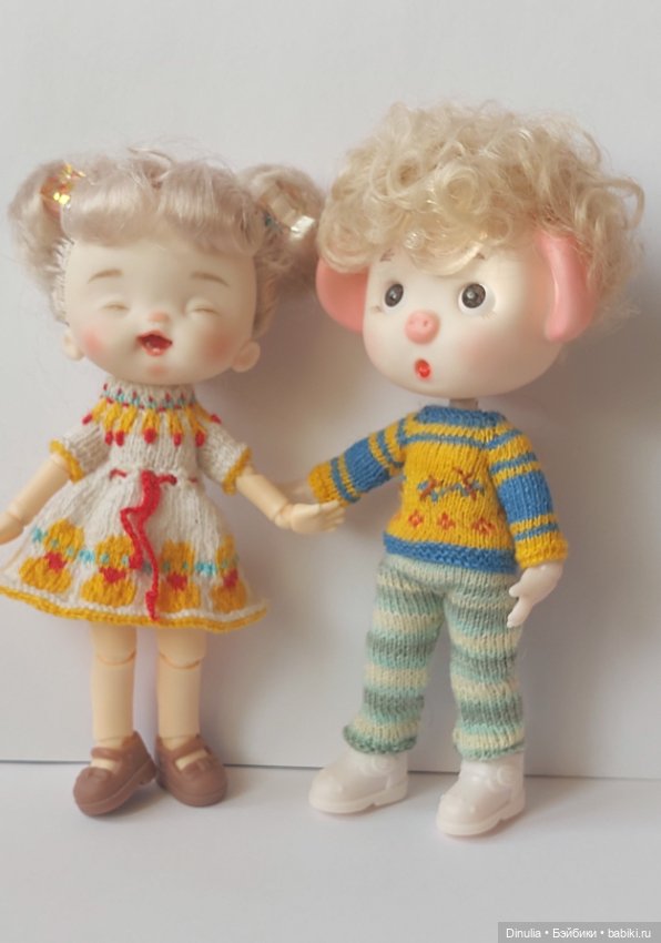 Новым малышам - новые наряды