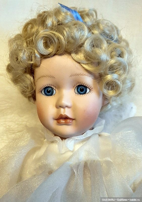 Мой первый топик — Коллекции игровых кукол (Playline): фото полок (фото 3)