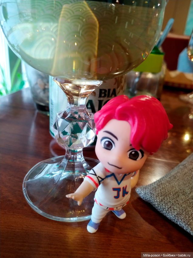 Чонгук в кафе — Коллекционные фигурки (разное): животные (фото 6)