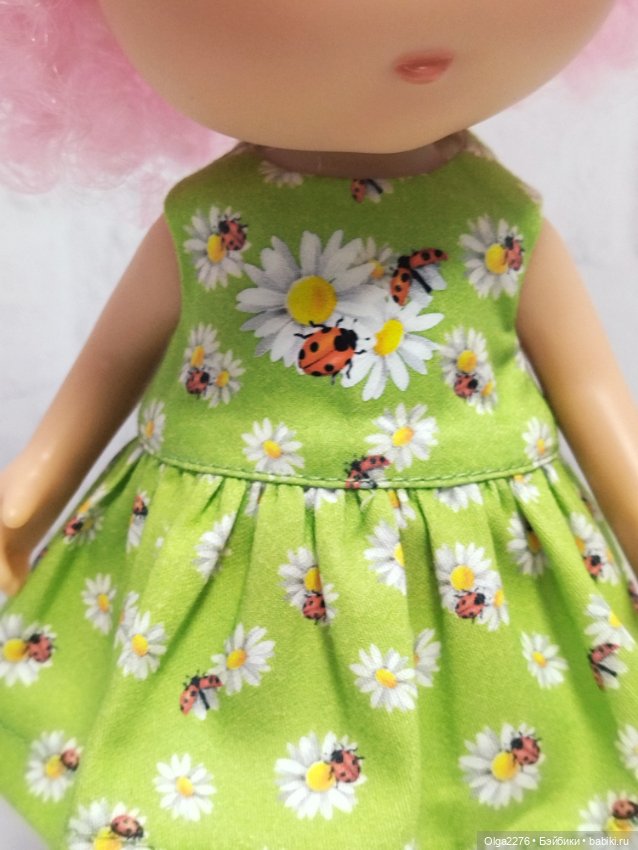 Две сестрички - невелички