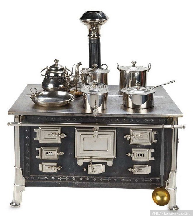 Винтажные игрушечные кухонные плиты