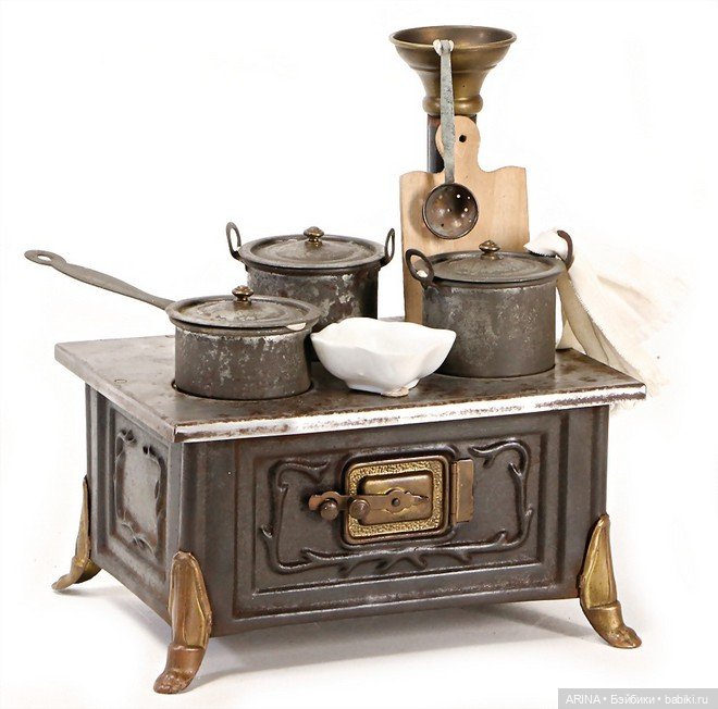 Винтажные игрушечные кухонные плиты