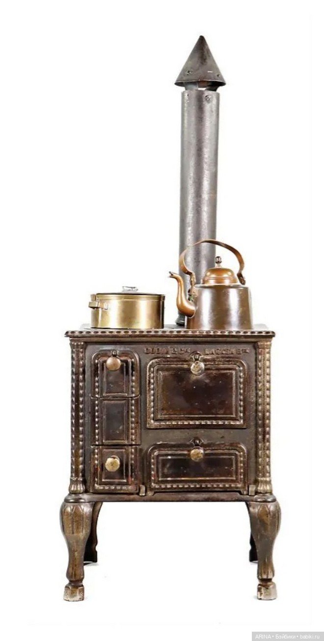 Винтажные игрушечные кухонные плиты