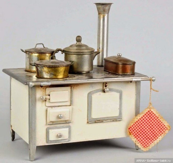 Винтажные игрушечные кухонные плиты