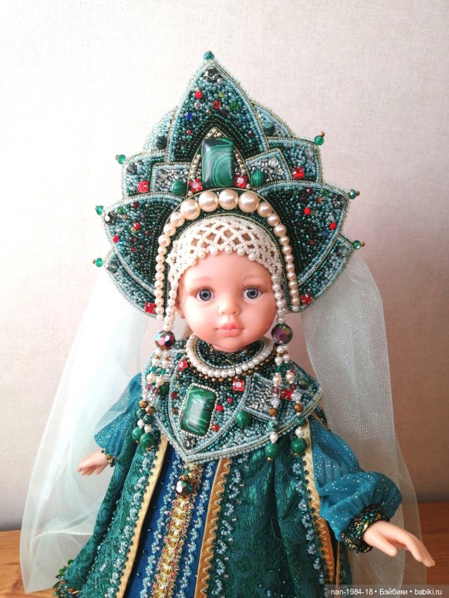 Хозяйка Медной Горы — Одежда и обувь для кукол своими руками: фото (фото 8)