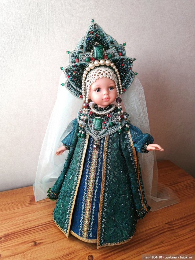 Хозяйка Медной Горы — Одежда и обувь для кукол своими руками: фото (фото 2)