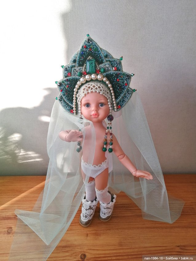 Хозяйка Медной Горы — Одежда и обувь для кукол своими руками: фото (фото 6)