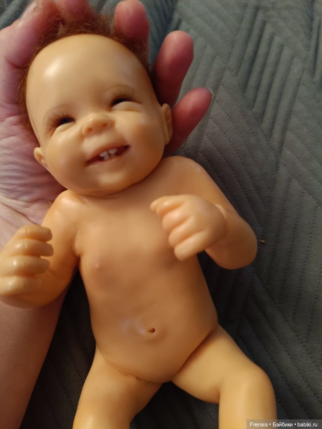 Малыш Laura Lee Wambach. Как поменять волосики (фото 10)
