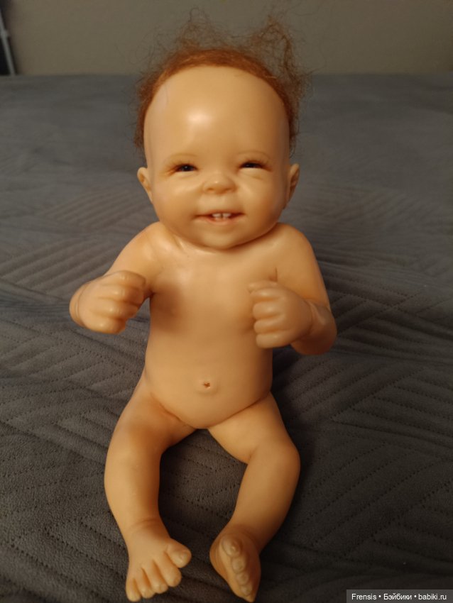 Малыш Laura Lee Wambach. Как поменять волосики (фото 8)