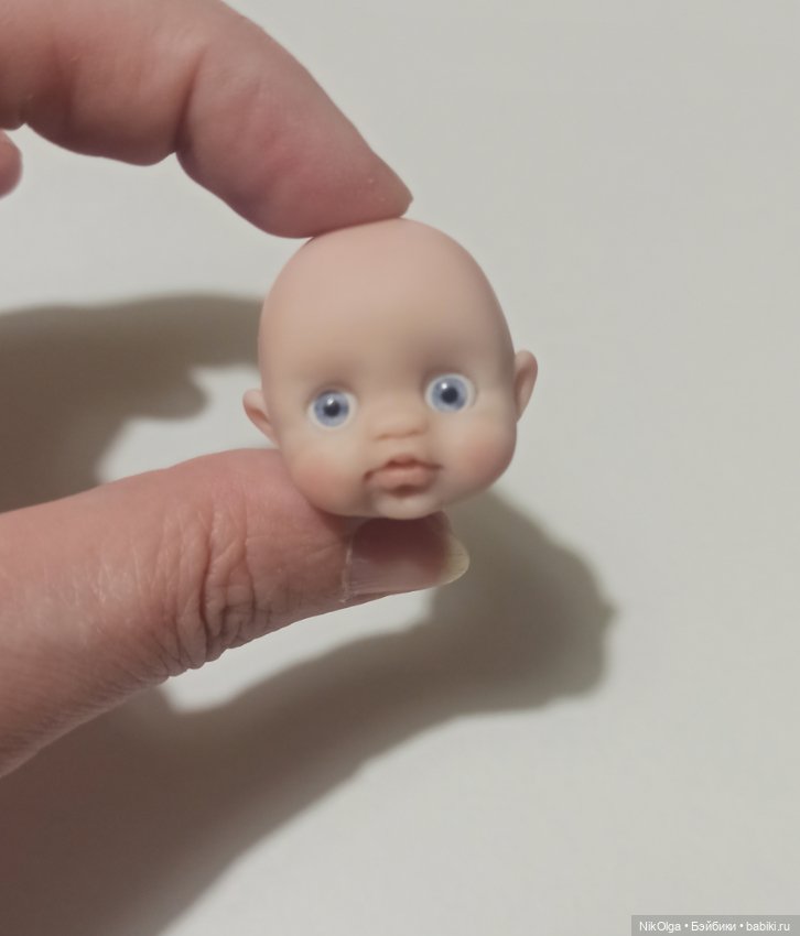 Слепила Мультяшку на болванке для ob11 (фото 3)