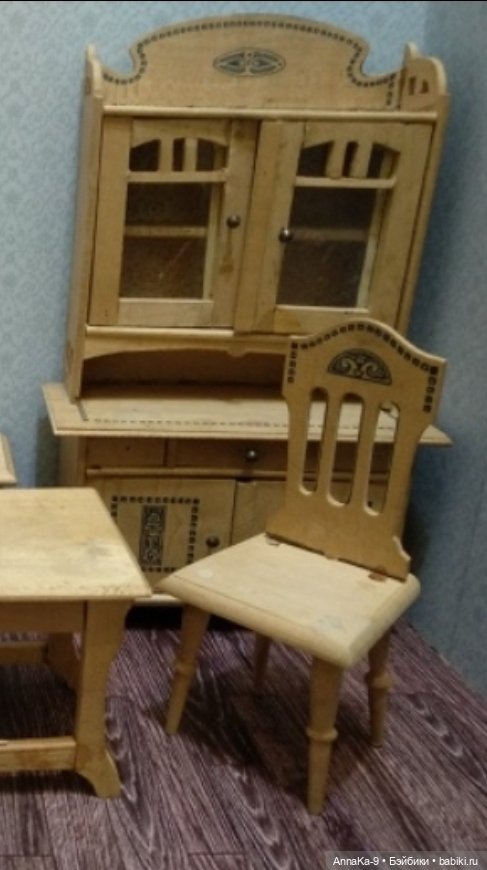 Антикварная кукольная мебель в стиле Арт Деко