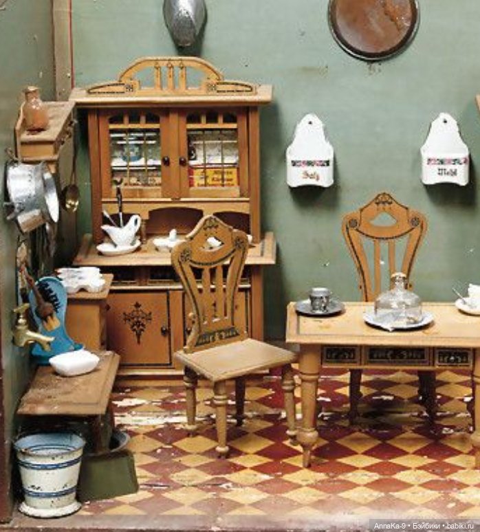 Антикварная кукольная мебель в стиле Арт Деко (фото 9)