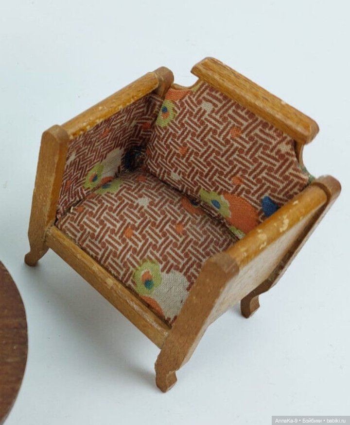 Антикварная кукольная мебель в стиле Арт Деко (фото 4)