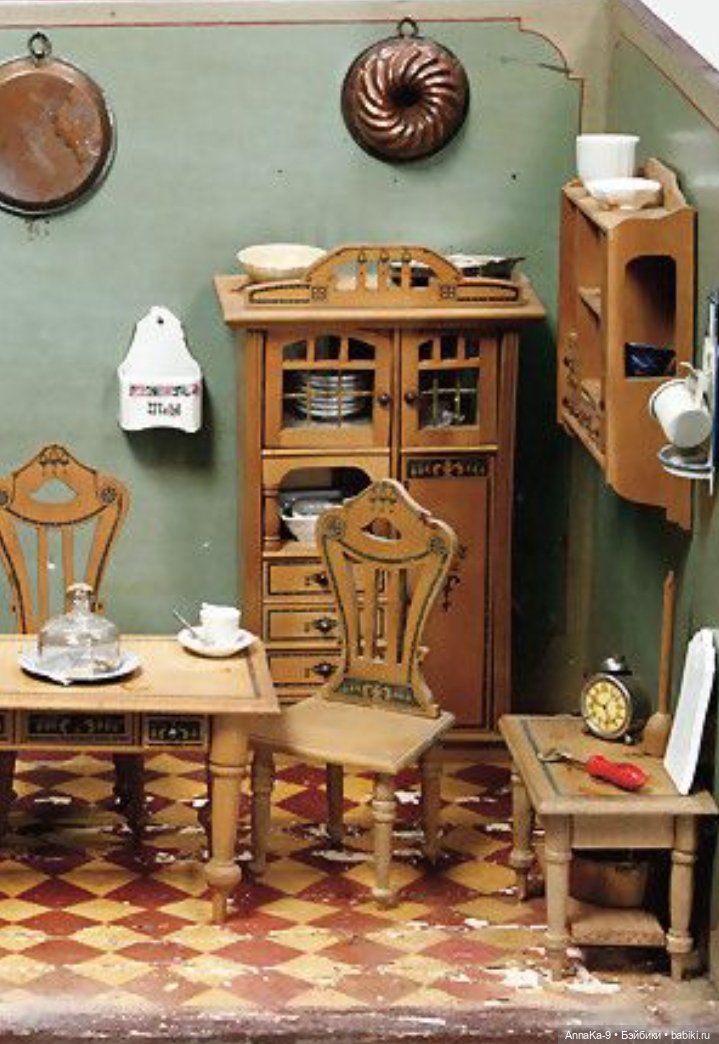 Антикварная кукольная мебель в стиле Арт Деко (фото 10)