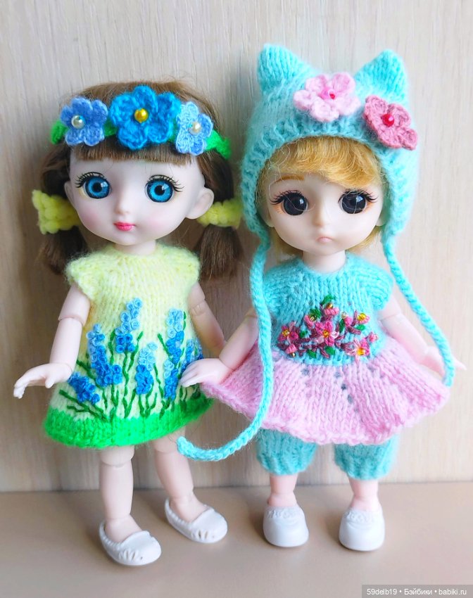 Платье - комбинезон и шапочка с ушками для баболишки 15 см