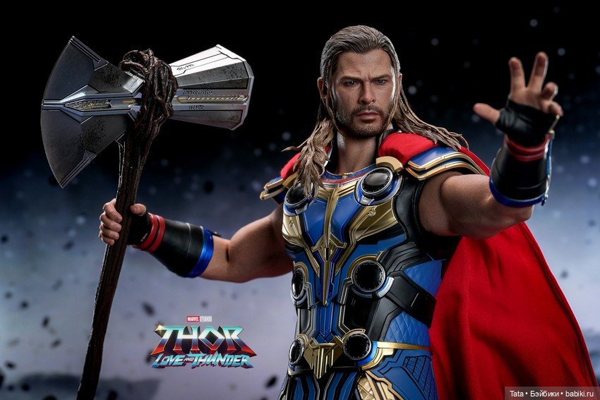 Фигурка Тора в масштабе 1/6 от Hot Toy (фото 7)