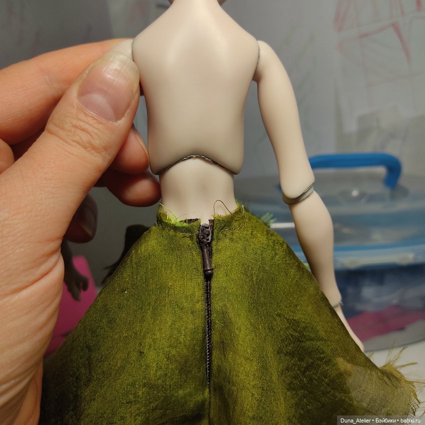 Шелковое платье — Одежда и обувь для кукол своими руками: фото (фото 5)