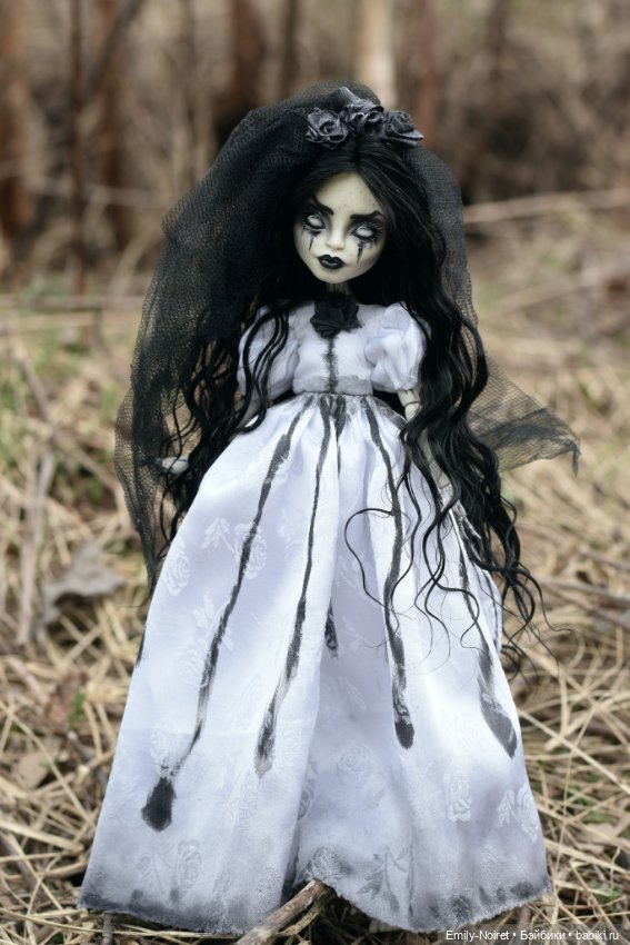 Плакальщица — ООАК Monster High и Ever After High: репейнт (фото 7)