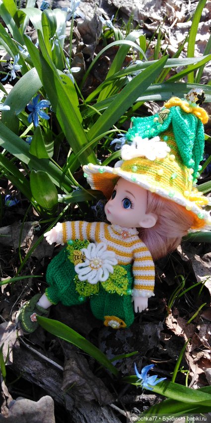 Цветочная Гномочка в весеннем лесу