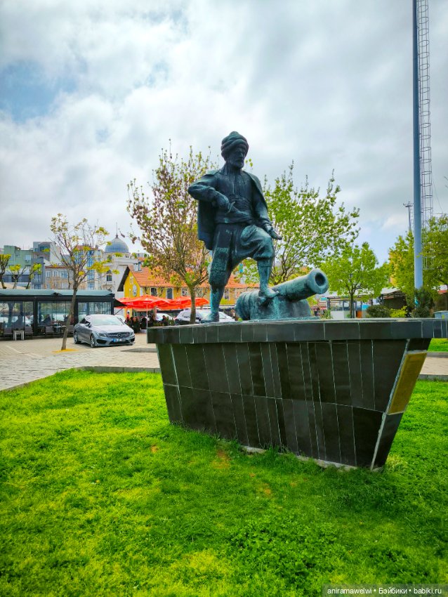 Каникулы Громовых. Портовые города на Мраморном море (фото 2)