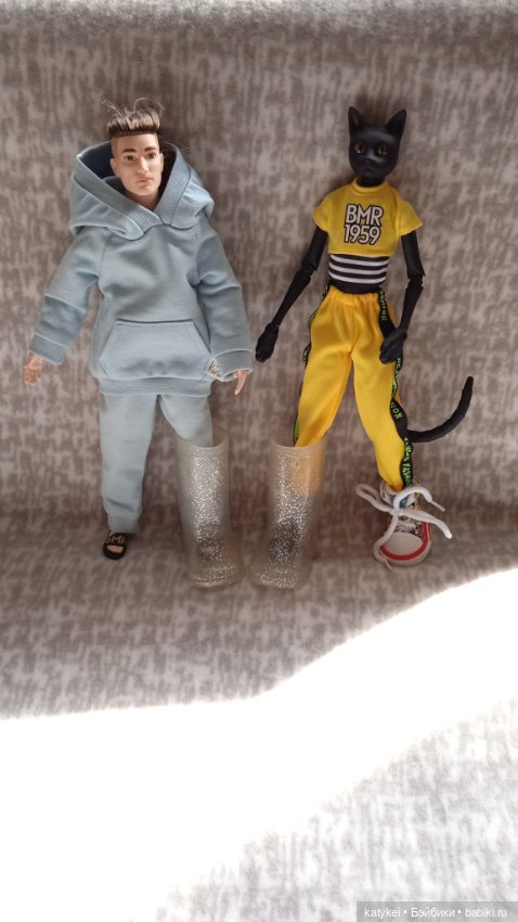 Кот и Кит. Космические сапоги (12 апреля)