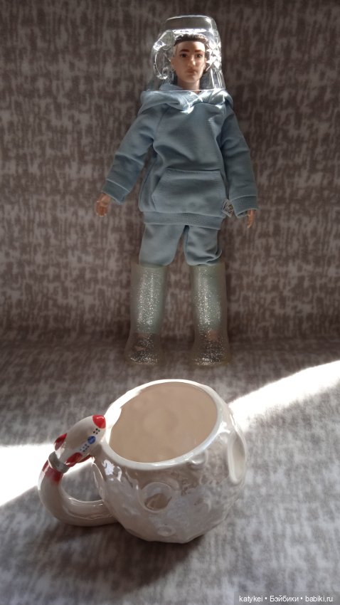 Кот и Кит. Космические сапоги (12 апреля)