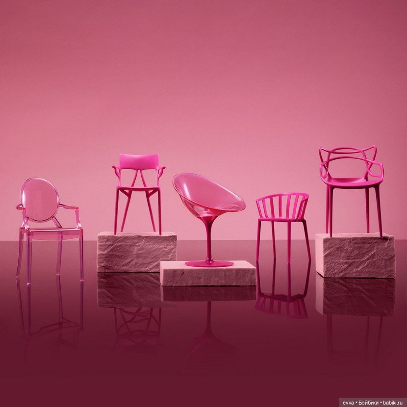 Набор из 5 стульев для Барби в коллаборации Барби X Kartell (фото 6)