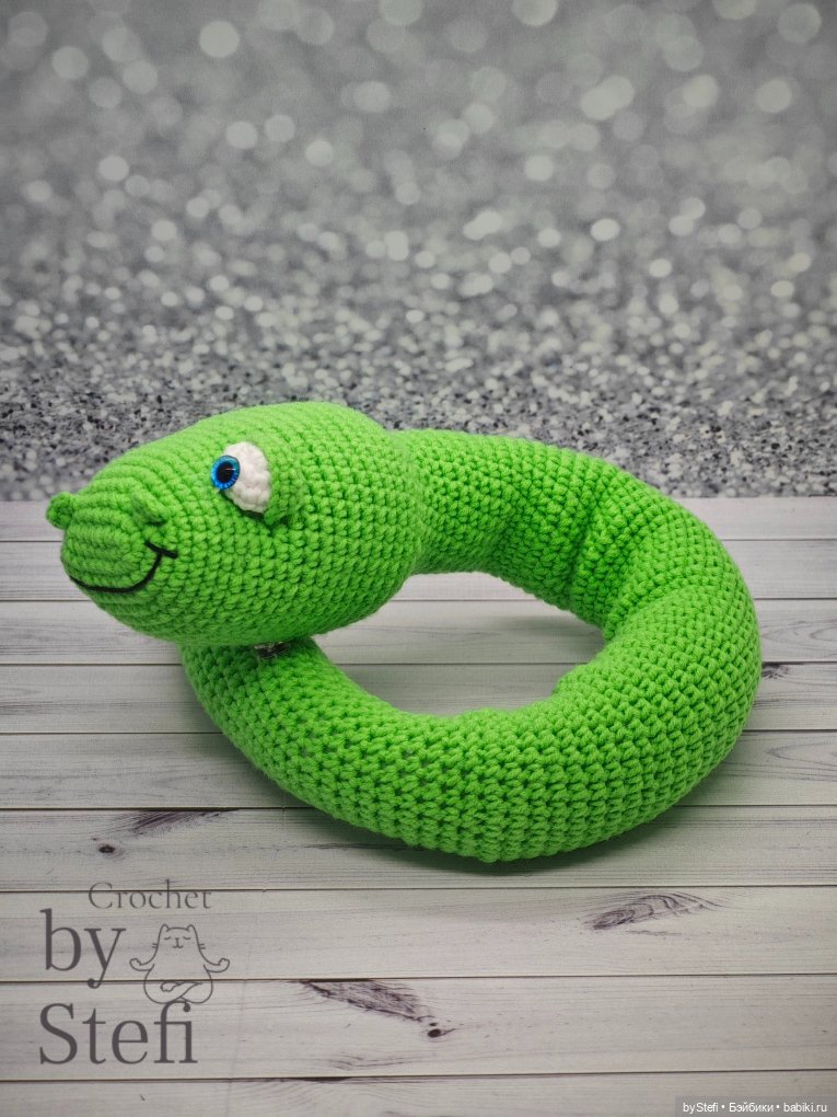 Новая змейка — Вязаные игрушки и амигуруми: крючком (фото 7)