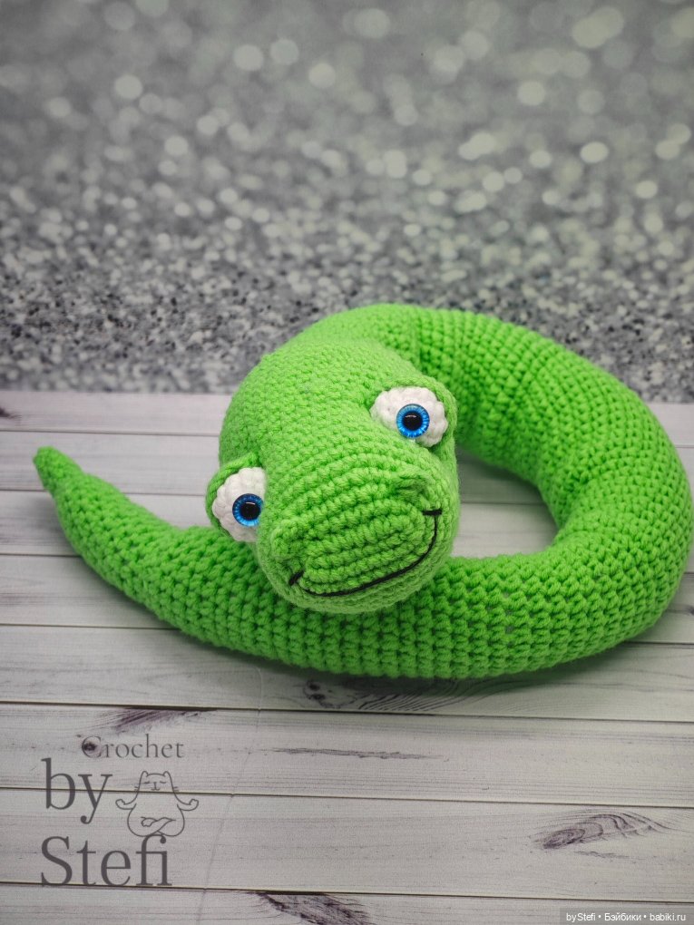 Новая змейка — Вязаные игрушки и амигуруми: крючком (фото 3)