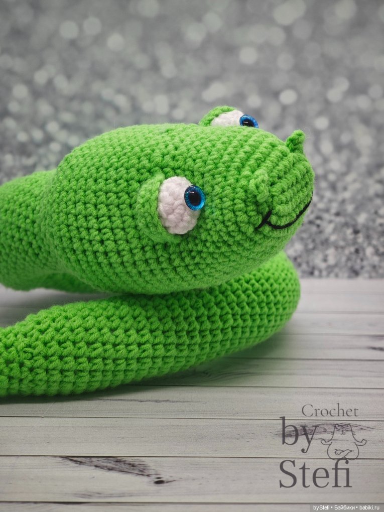 Новая змейка — Вязаные игрушки и амигуруми: крючком (фото 5)