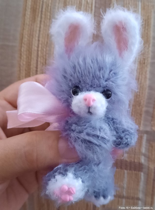Малютка Заюшка — Вязаные игрушки и амигуруми: крючком
