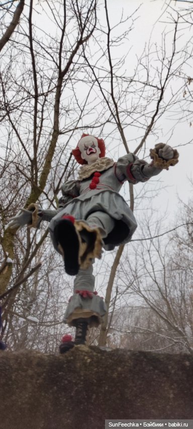 Пеннивайз - вспомним как это было