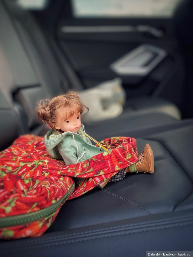 Весна-время выгулять Кукушечку