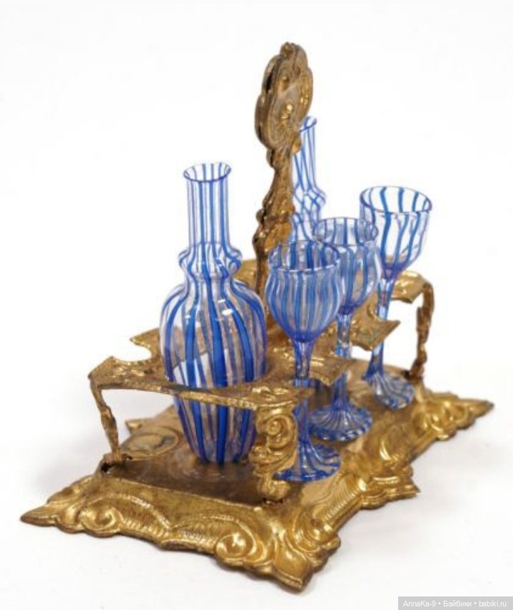 Стекло из Лауша в полоску