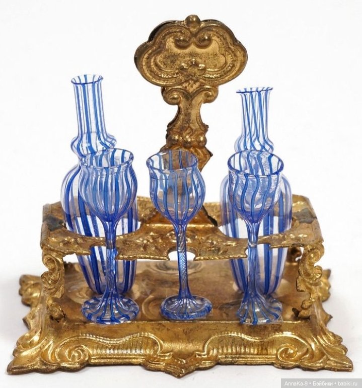 Стекло из Лауша в полоску