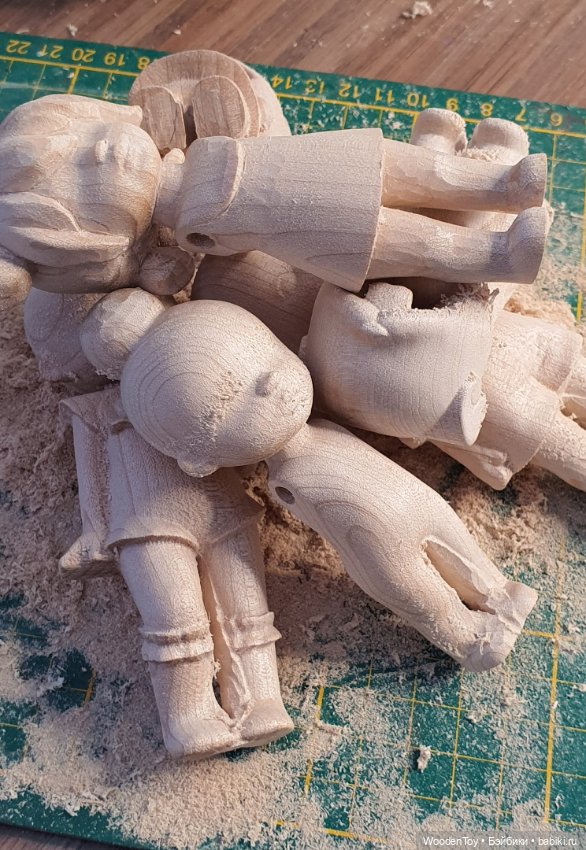 Деревянная куколка по имени Ветерок