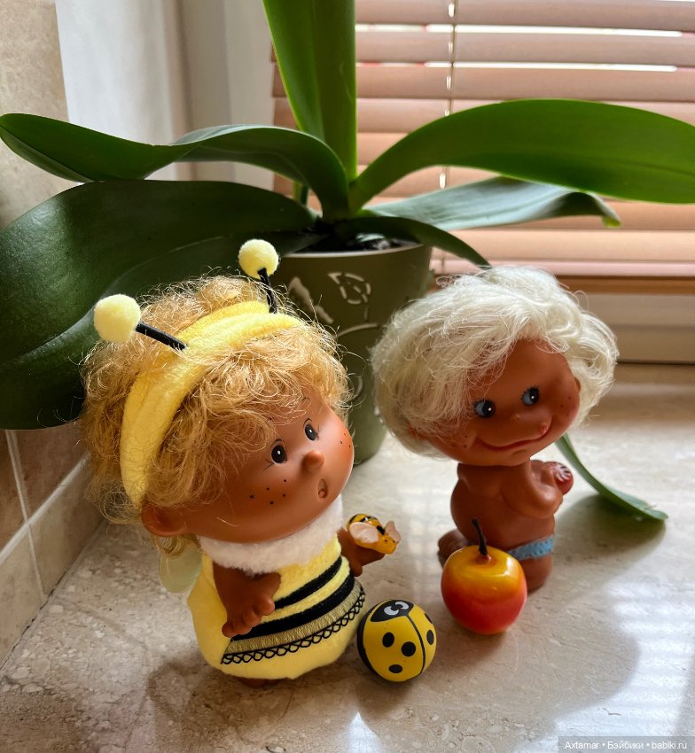Яблочный лунатик 🍎 и божья коровка 🐞 в гостях у шмеля 🐝 (фото 8)