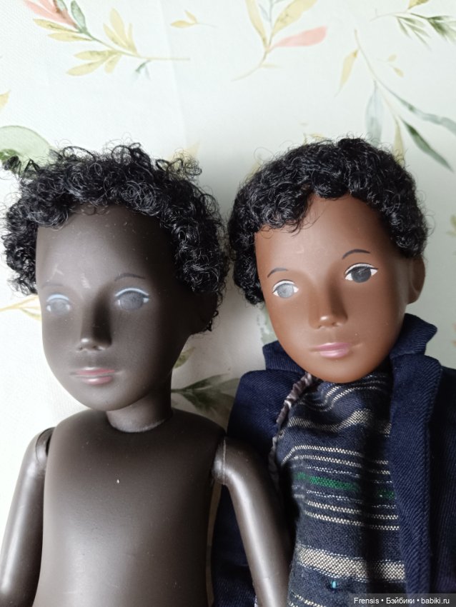 Очень черный мальчик Caleb Morgenthaler или девочка (фото 3)