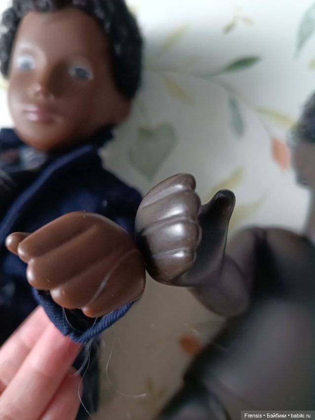 Очень черный мальчик Caleb Morgenthaler или девочка (фото 2)