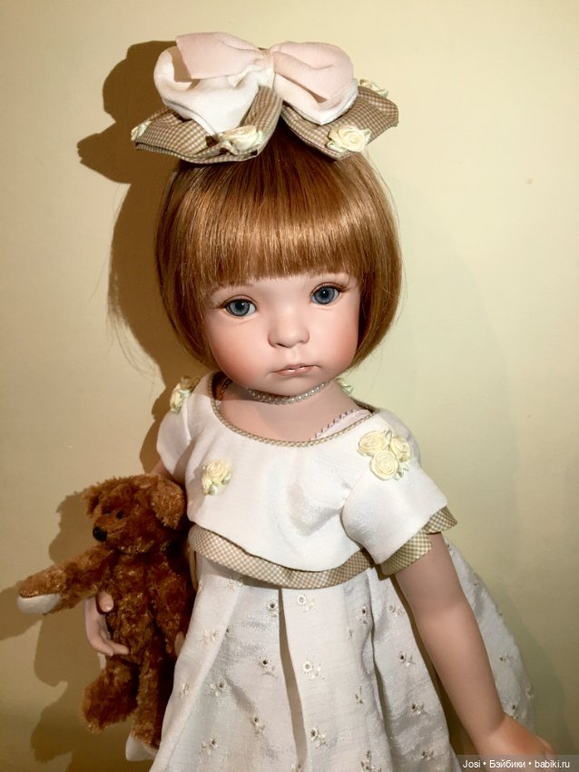 Сероглазая Alice с медвежонком от Dianna Effner (фото 10)
