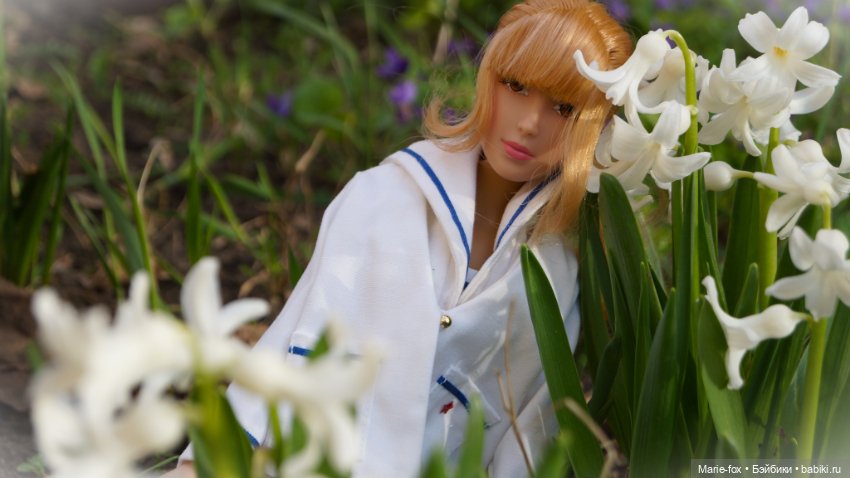 Весенние прогулки Александры