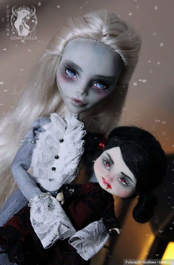 Тяжело бремя материнства, особенно когда ребенок - вампир (фото 8)