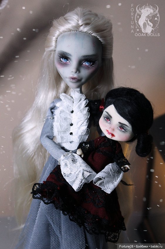 Тяжело бремя материнства, особенно когда ребенок - вампир (фото 9)