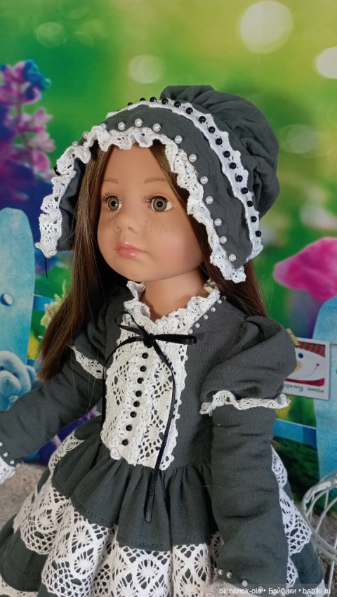 Платье необычного цвета — Одежда и обувь для кукол своими руками: фото (фото 2)