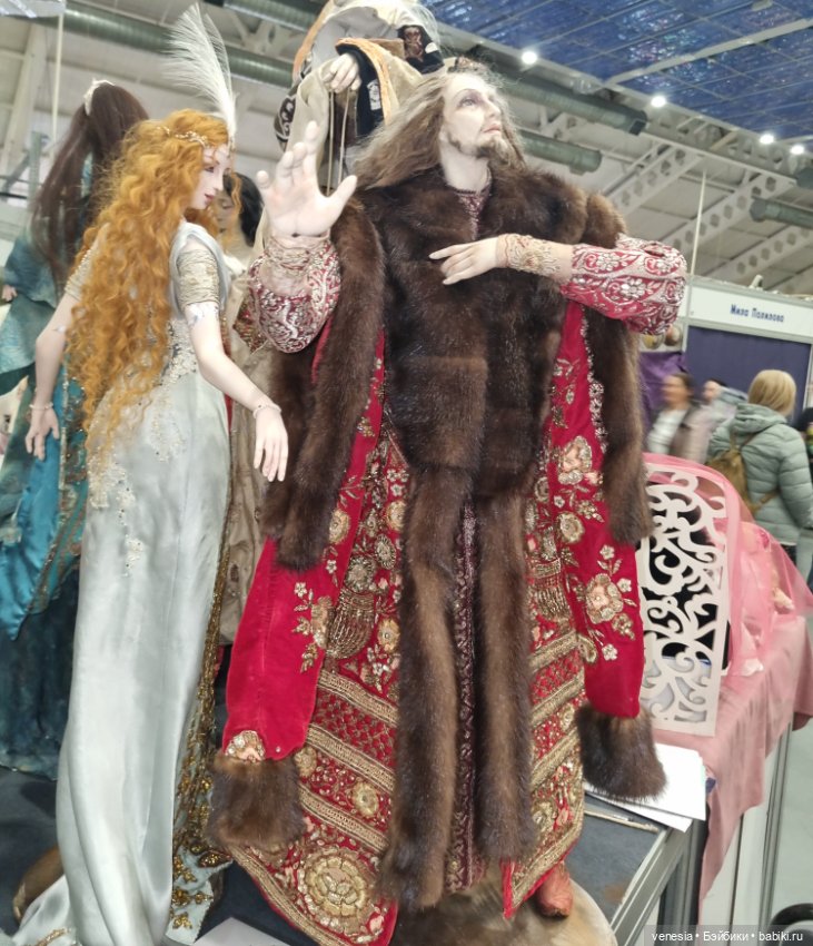 Куклы и мишки на Тишинке, апрель 2024