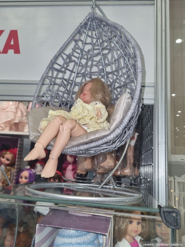 Куклы и мишки на Тишинке, апрель 2024