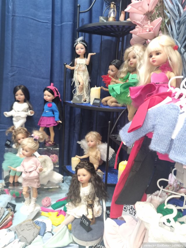 Куклы и мишки на Тишинке, апрель 2024