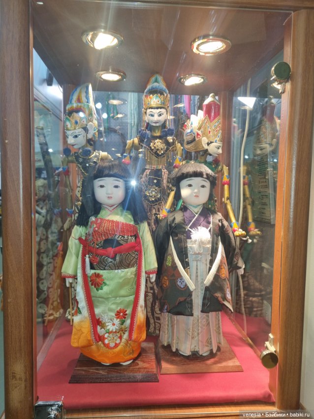 Куклы и мишки на Тишинке, апрель 2024